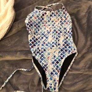 Jolyn Merman tie back- Size 32